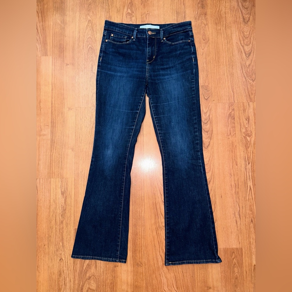levis signature mid rise bootcut jeans Size 28/32